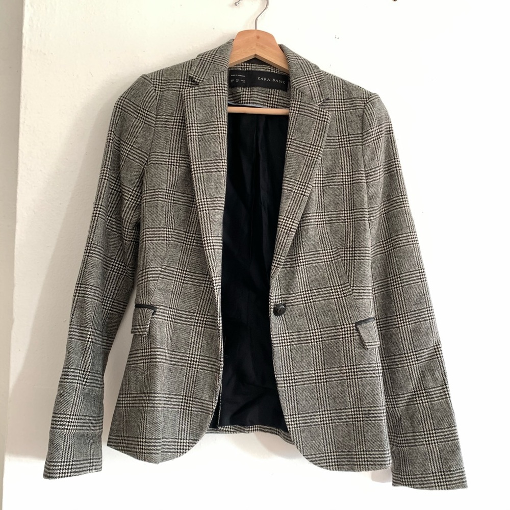 Zara houndstooth blazer w/ elbow patches size XS